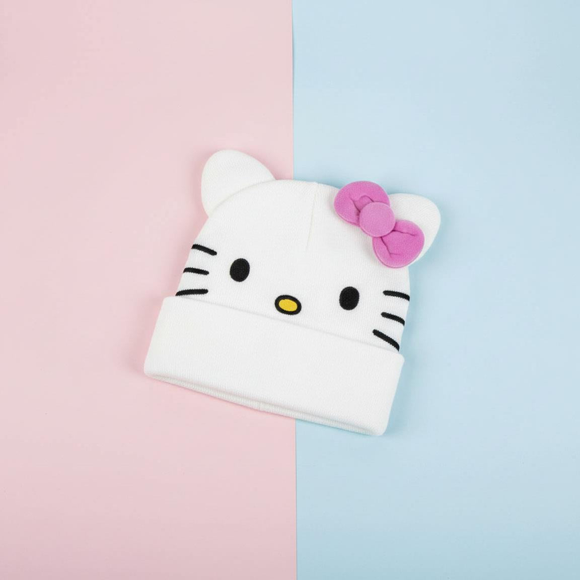 ЗИМНА ШАПКА HELLO KITTY
